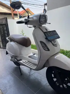 Smoot Zuzu Putih