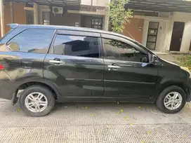 Dijual Mobil Xenia 1.3R AT 2012