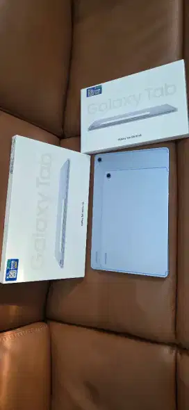 Samsung Tab S10 FE+ 5G Fullset Baru 12/256GB + S Pen & Keyboard Resmi