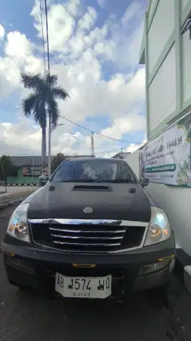 JUAL MOBIL SSANGYONG REXTON