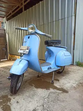 Vespa Super 74 awal stang 2C pajak isi