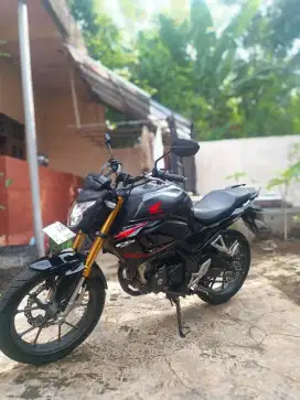 HONDA CB 150 R ALL NEW TOP CONDITION