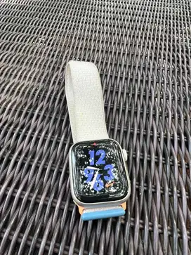 Apple watch series 9 (41mm)
