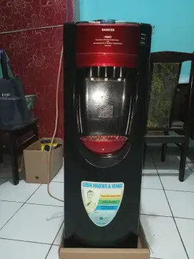 Dispenser Sanken