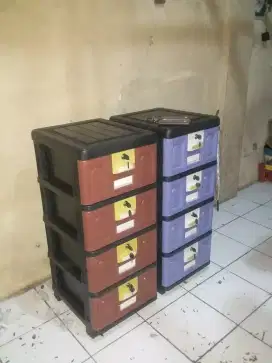 Lemari laci 4ssn