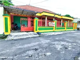 rumah luas bersih terawat semi furnish dekat bandara  tol