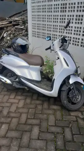 Di jual,pemakaian jarang