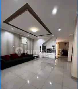Rumah Pantai Indah kapuk 8x23 2lantai Furnish SHM Bagus