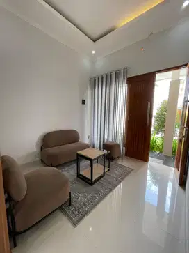 Tinggal 1 Unit! Dijual Rumah 2 lantai di Perum Grand Wipasena Godean