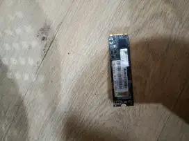 Ssd 1tb vgen nvme original beli baru belum di pake salah beli