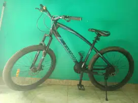 Sepeda gunung merk Fastron
