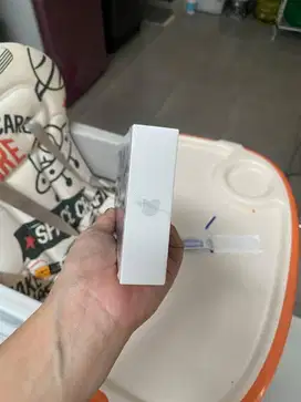 iphone 16e kondisi baru 100% segel