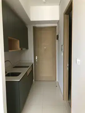 DISEWA CEPAT APARTEMEN TAMAN ANGGREK RESIDENCE TOWER F diJakarta Barat