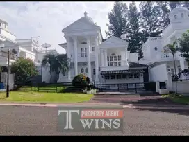 Rumah mewah dijual di legenda wisata cibubur, boulevard