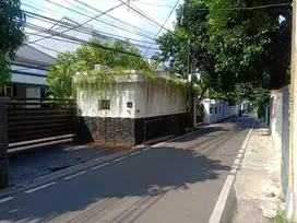 Dijual Cepat Rumah di Kawasan Elite Jl Gaharu Cilandak Jakarta Selatan