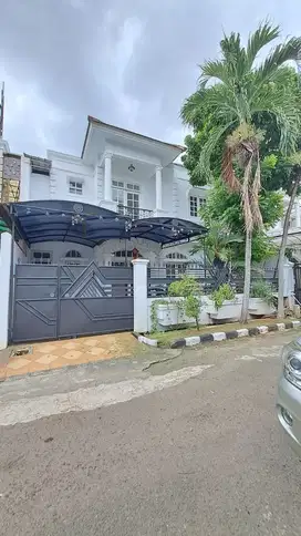 Dijual Rumah Bagus di Cluster Banjar Wijaya Cipondoh Siap Huni