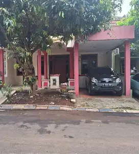 Rumah siap huni di fedora graha raya dekat alam sutera