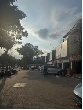 Di sewakan Ruko Baru Metland Puri