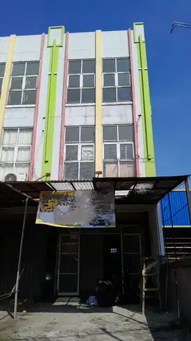 Dijual ruko 3 lantai pinggir jalan di sawah lama ciputat