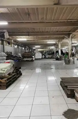 Jual cepat gudang di jl. Kapuk kamal. Raya