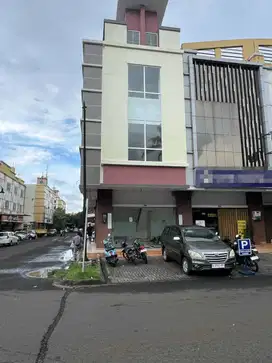 Disewakan Cepat Ruko Grand Boulevard BSD 3LT