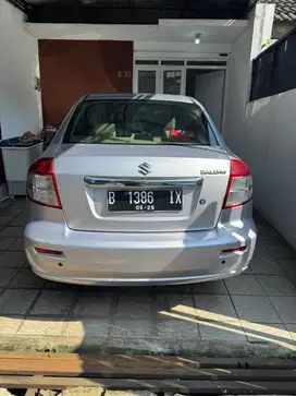 Suzuki Neo Baleno 2009 Bensin