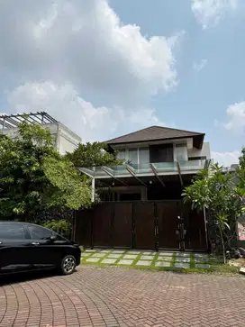Rumah Graha Family Block D Semi Furnished Harga Nego Aja