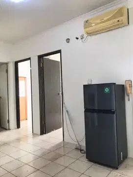 Disewakan tipe 2br semi furnish apartment mediterania garden res 1