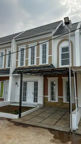 RUMAH 2 LANTAI 600JT-AN 1,4KM KE TOL DAN DEKAT STASIUN
