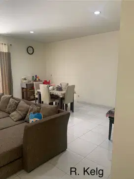 Rumah Foresta BSD  3 Kamar Tidur Siap Huni, dekat Tol, Harga Menarik