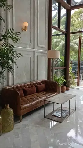 Unit Apartemen Sudirman Suites, Fully Furnished, 3 BR, view Timur