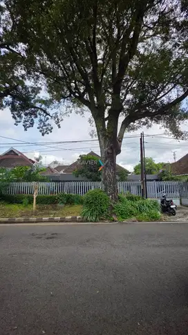 Dijual Rumah Klasik di Jalan Gunung - gunung, Klojen Malang