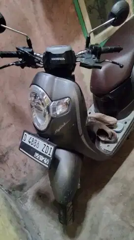 Honda scoopy 2019 ss kumplit pajak isi, mesin aman,
