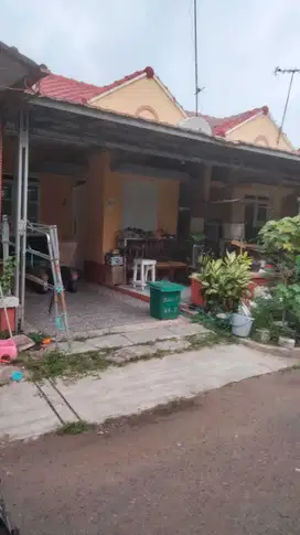 RUMAH NYAMAN DI CLUSTER MEDITERANIA GALUHMAS
