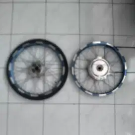Velg Beat Karbu AKRONT SPAIN Ring 17 Dual Tone
