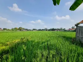 tanah strategis buat cluster mewah atau gudang