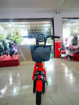 Sepeda listrik kuat dan tangguh