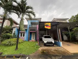 Dijual Rumah 1,5 lantai, 3 Kamar Tidur, Luas Tanah 225m2,Grand Wisata