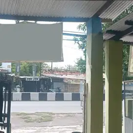 Rumah Area Komersial Jalan Raya Utama Sunan Gunung Jati Cirebon