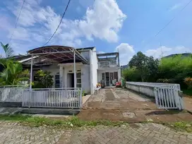 Dijual cepat rumah siap huni Bu dekat Telkom university