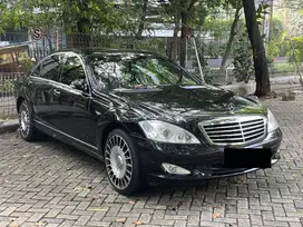 Dijual Mercedes Benz S300L (W221) tahun 2007 Low KM