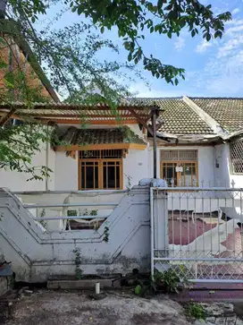 Dijual Rumah Standard Butuh Renovasi di Gading Griya Lestari, Jakarta