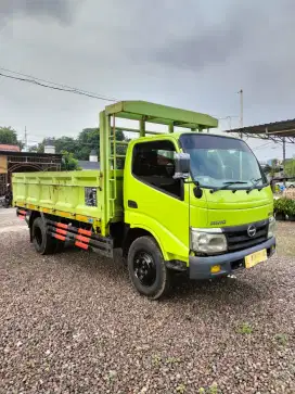 HINO DUTRO TRUCK BAK 130 HD