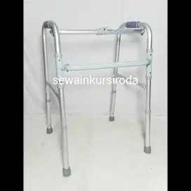 Walker Lipat Sellaco