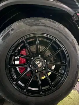 Enkei xc02 velg fortuner pajero 18