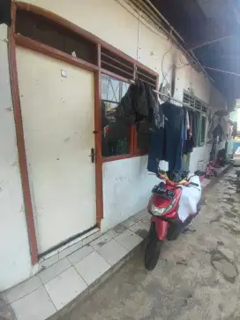 kontrakan 3 petak bebas banjir