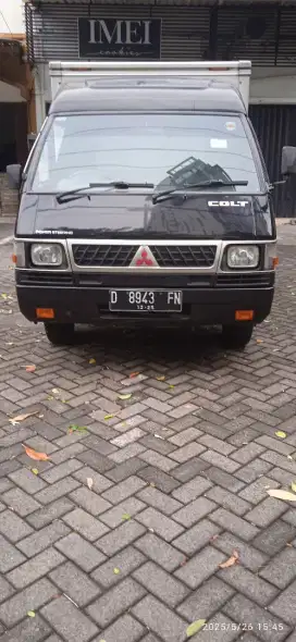 Dijual murah L300 box alm pintu samping th 2020 akhir istw spt Baru