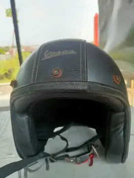 Helm Vespa ori size M