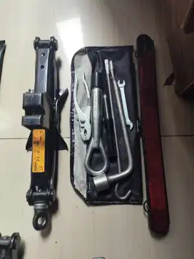DONGKRAK ORIGINAL LIVINA - EVALIA - DATSUN