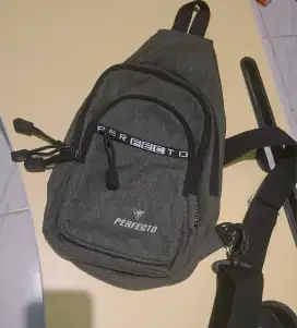 Tas Pinggang | Sling Bag (Bekas)